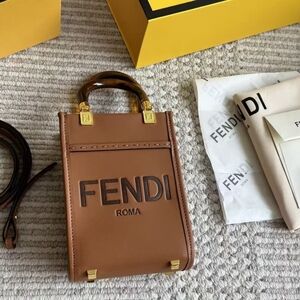 Fendi Medium Leather Shoulder Bag White